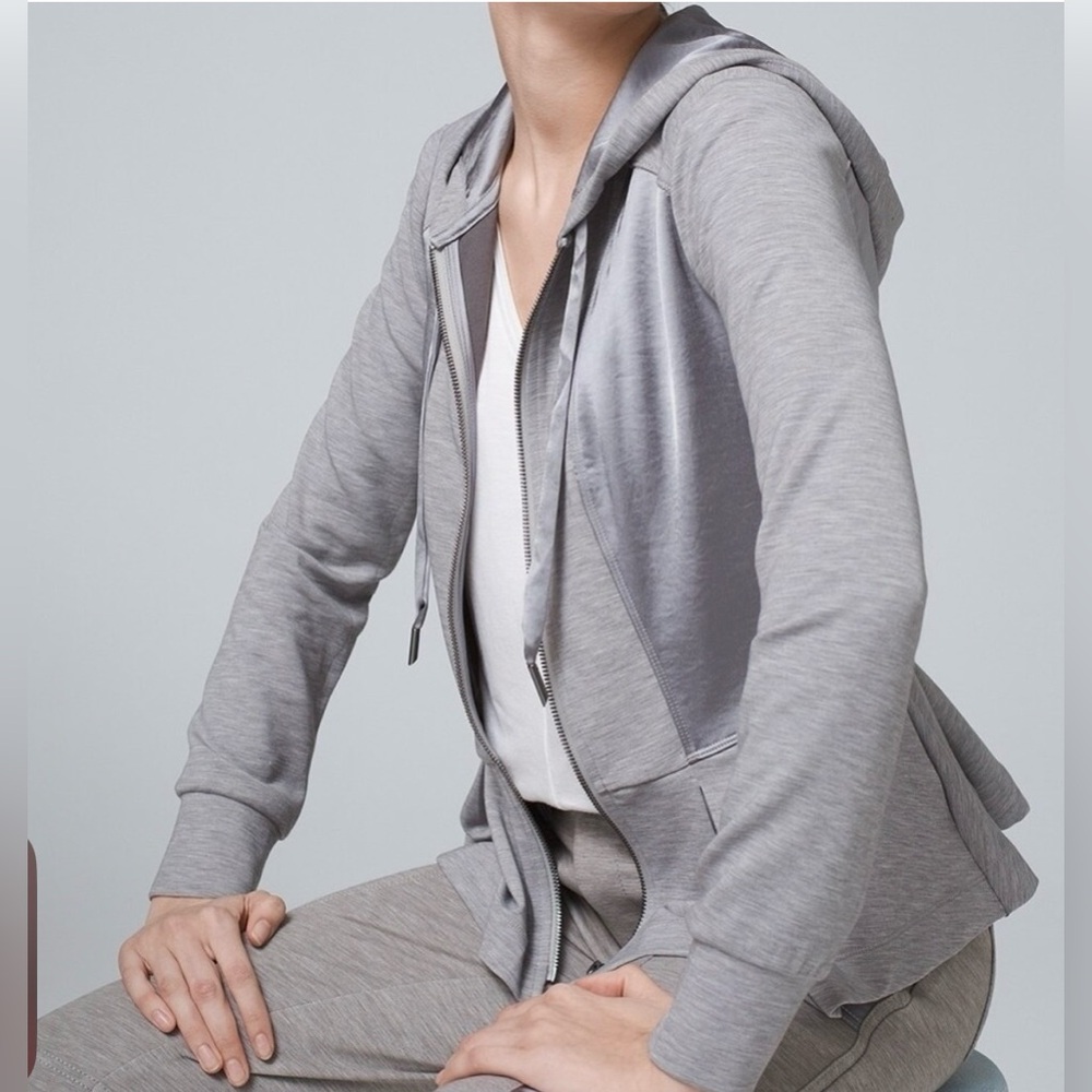 White House Black Market WKND Peplum Zip Hoodie Large NWT Gray